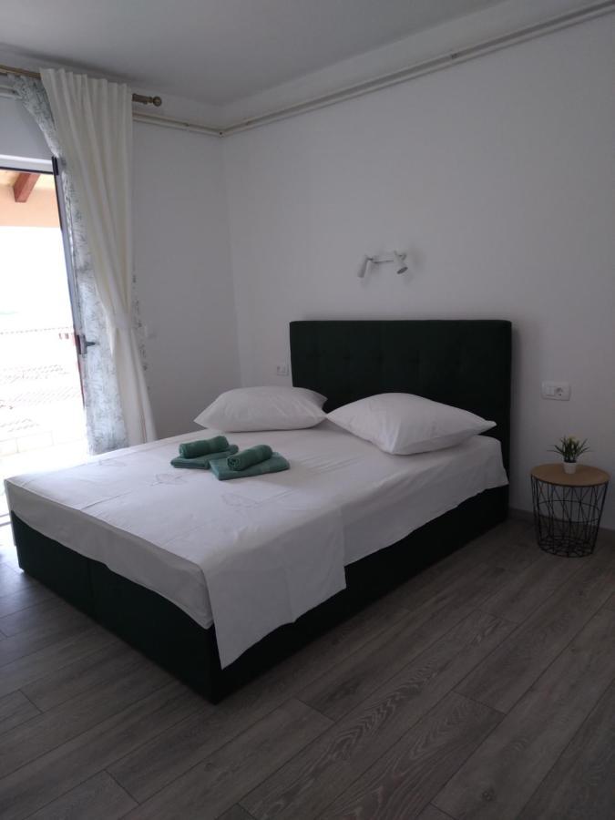 Apartment Seaview Jelsa Racic 외부 사진